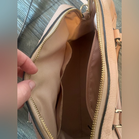 Coach Pink Leather Bag w/Shoulder Strap - Picture 7 of 9